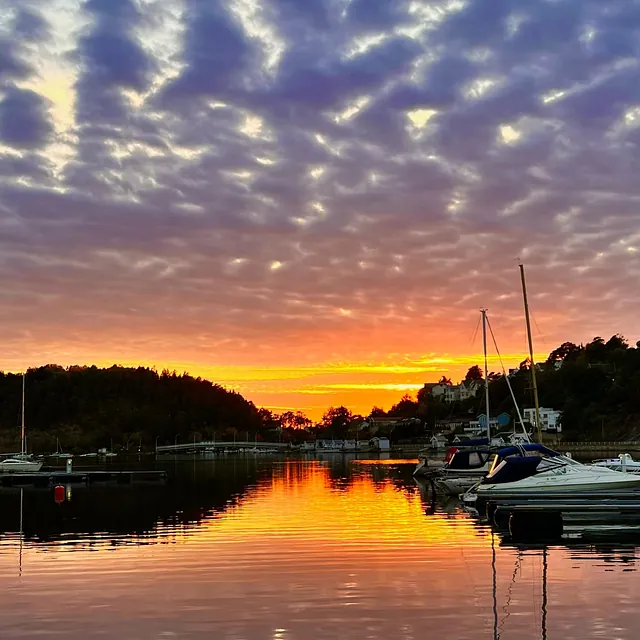 Solnedgang hos Sørfonden Slipp
